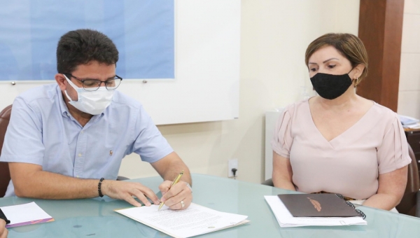 Governo define procedimentos para o pagamento emergencial de empresas que prestam serviço à Educação